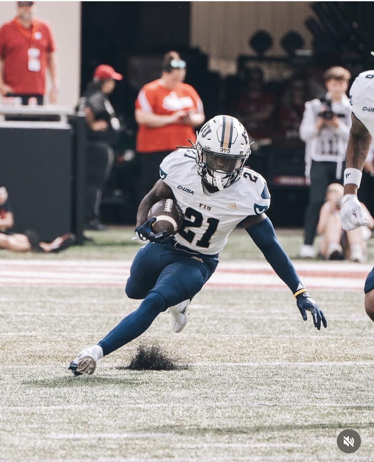 Shaborne “Semaj” Demps, Wide Receiver, West Virginia State University